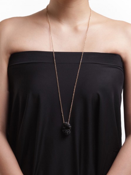 Environmental Jewelry Oval Necklace (Black/Gold)