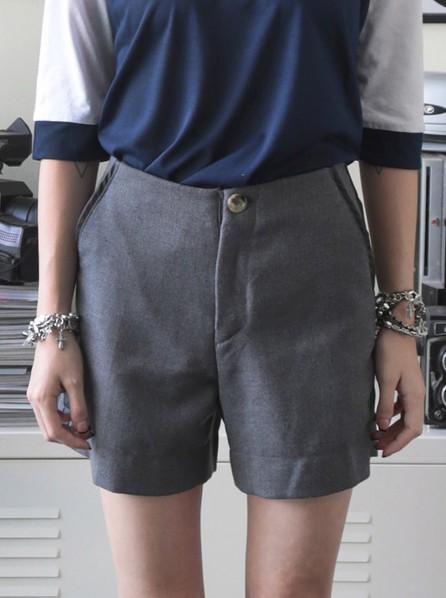 Amen Short Cosby ( Grey)