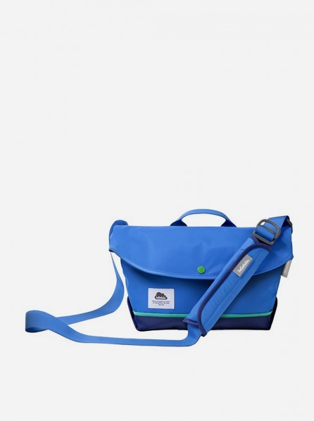 Hellolulu Harper Nylon iPad All Day Messenger Bag (Dutch Blue)