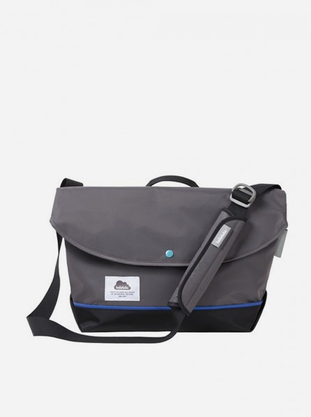 Hellolulu Hayden Nylon All Day Messenger Bag 13" (Charcoal)