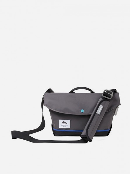 Hellolulu Harper Nylon iPad All Day Messenger Bag (Charcoal)