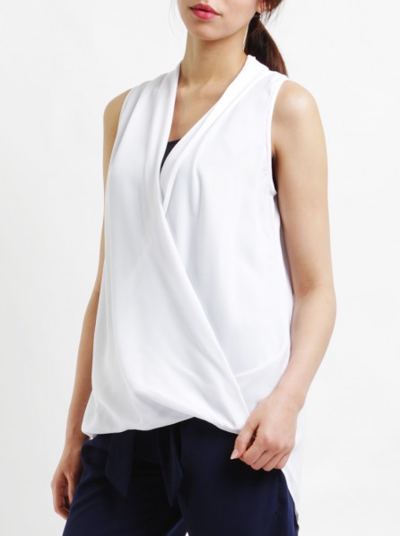 In A Beat Draped Oversize Top (White)