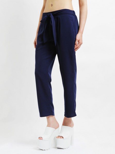 In A Beat Tie Waist Pants (Navy)