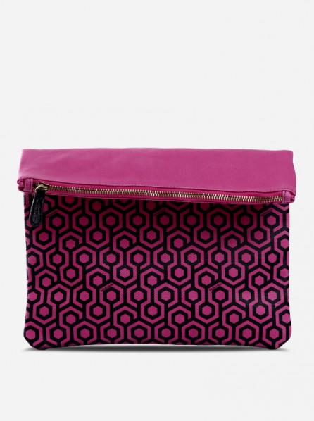 Mischa Travel Clutch Leather (Fuchsia/Black)