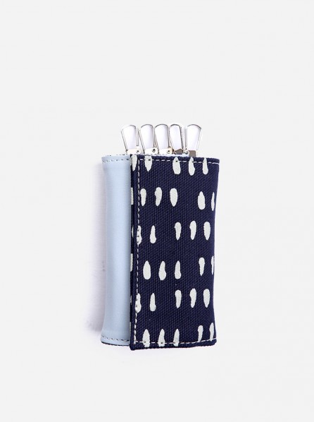 Canvas Living Carkey Wallet Coma