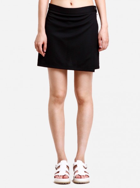 Chained The Label Linoleum Texture Short Skants (Black)