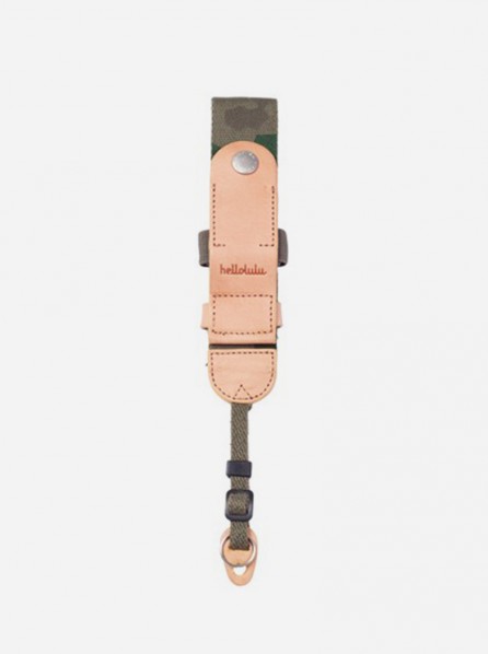 Hellolulu Skylor Camera Wrist Strap (Camo)