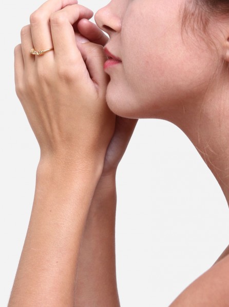 ZLABA Essence - KNOT Ring (Gold)