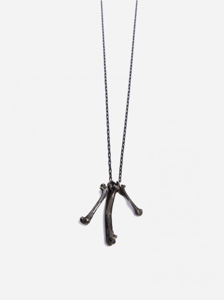 Beneath The Roses Small Bones Necklace (Black/Silver)