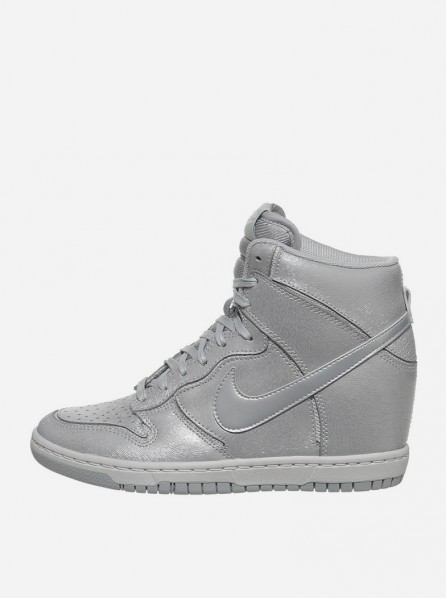 Nike Women Dunk Sky Hi Cut Out PRM (Silver) 