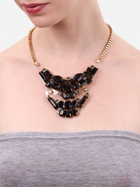 Yuna Midnight Astec Black Stone Necklace (Black)