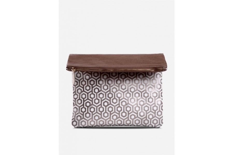 Mischa Travel Clutch Leather (Champagne/Cream)