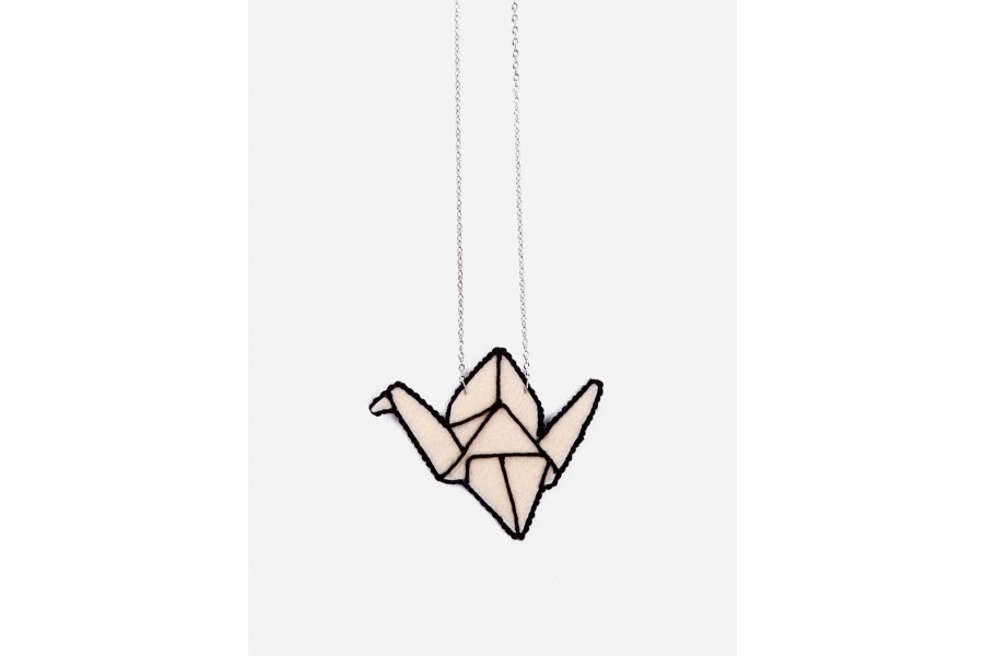 Pita Paper Crane Necklace (Beige)